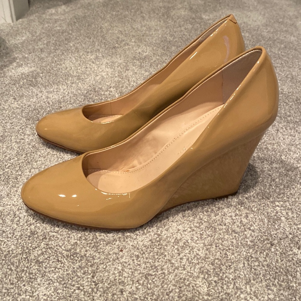Banana Republic wedge